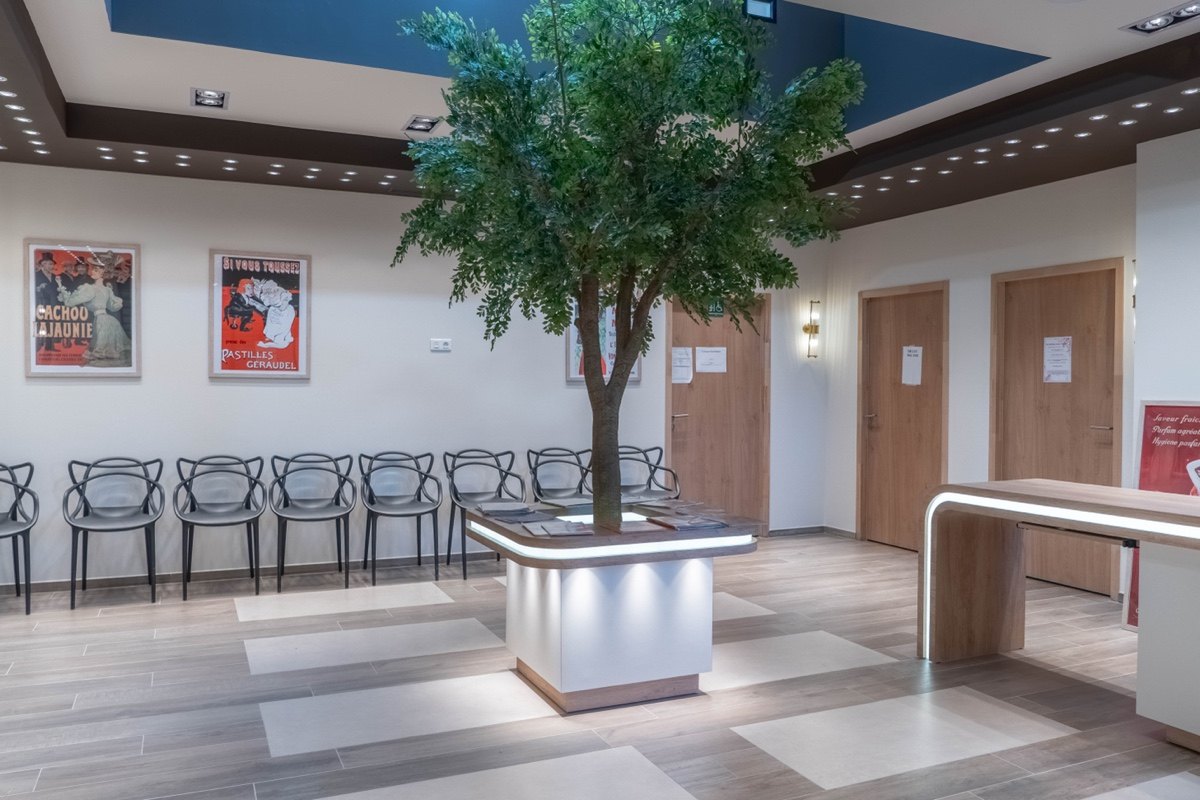 Salle d'attente du cabinet — Centre Médical de Coustellet